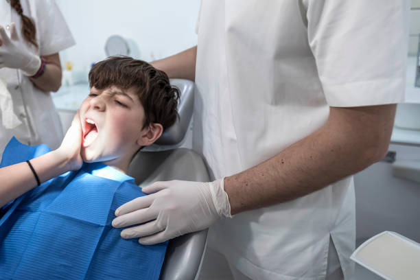 Best Emergency Dentist for Knocked-Out Tooth in East Patchogue, NY